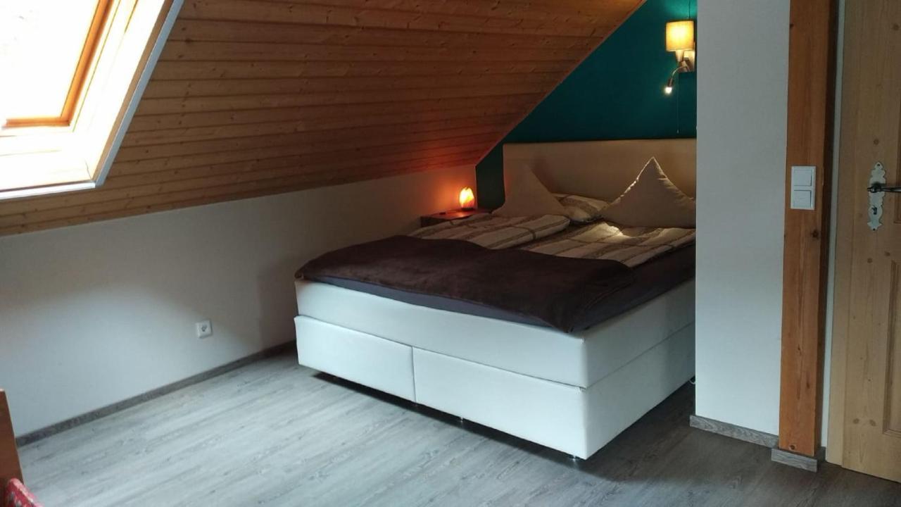 Ferienwohnung Susanne & Georg Guth Beilngries ภายนอก รูปภาพ